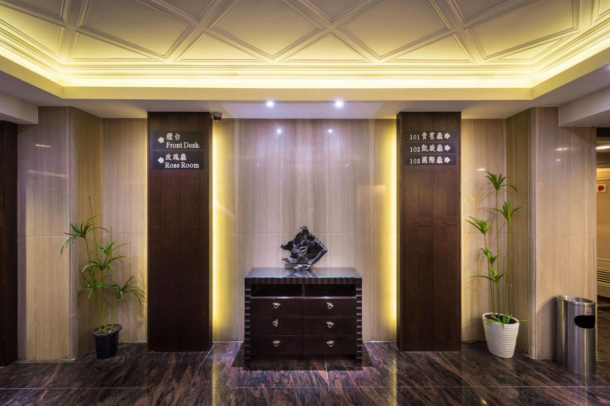 The Enterpriser Hotel Taichung Exterior foto