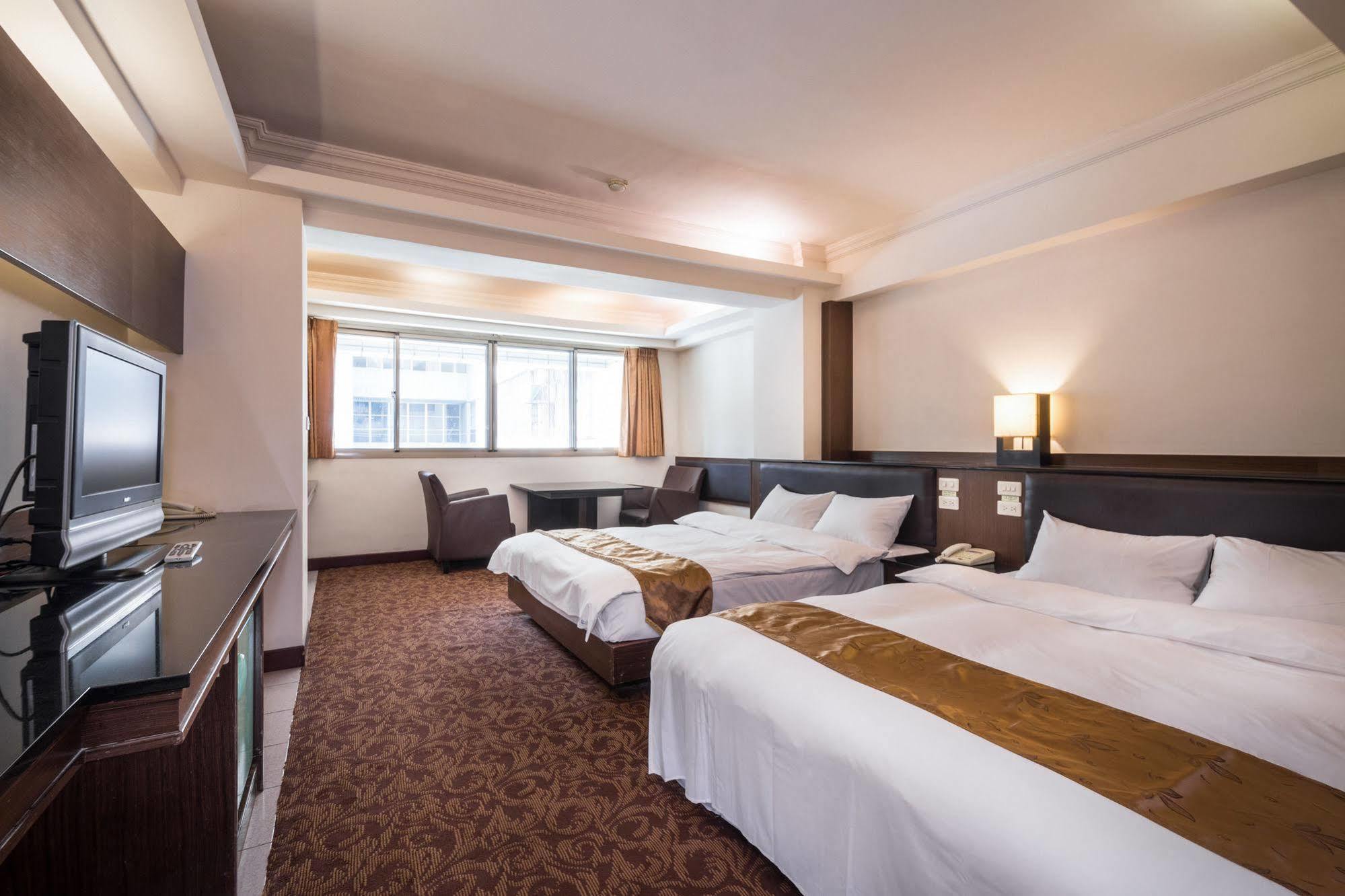 The Enterpriser Hotel Taichung Exterior foto