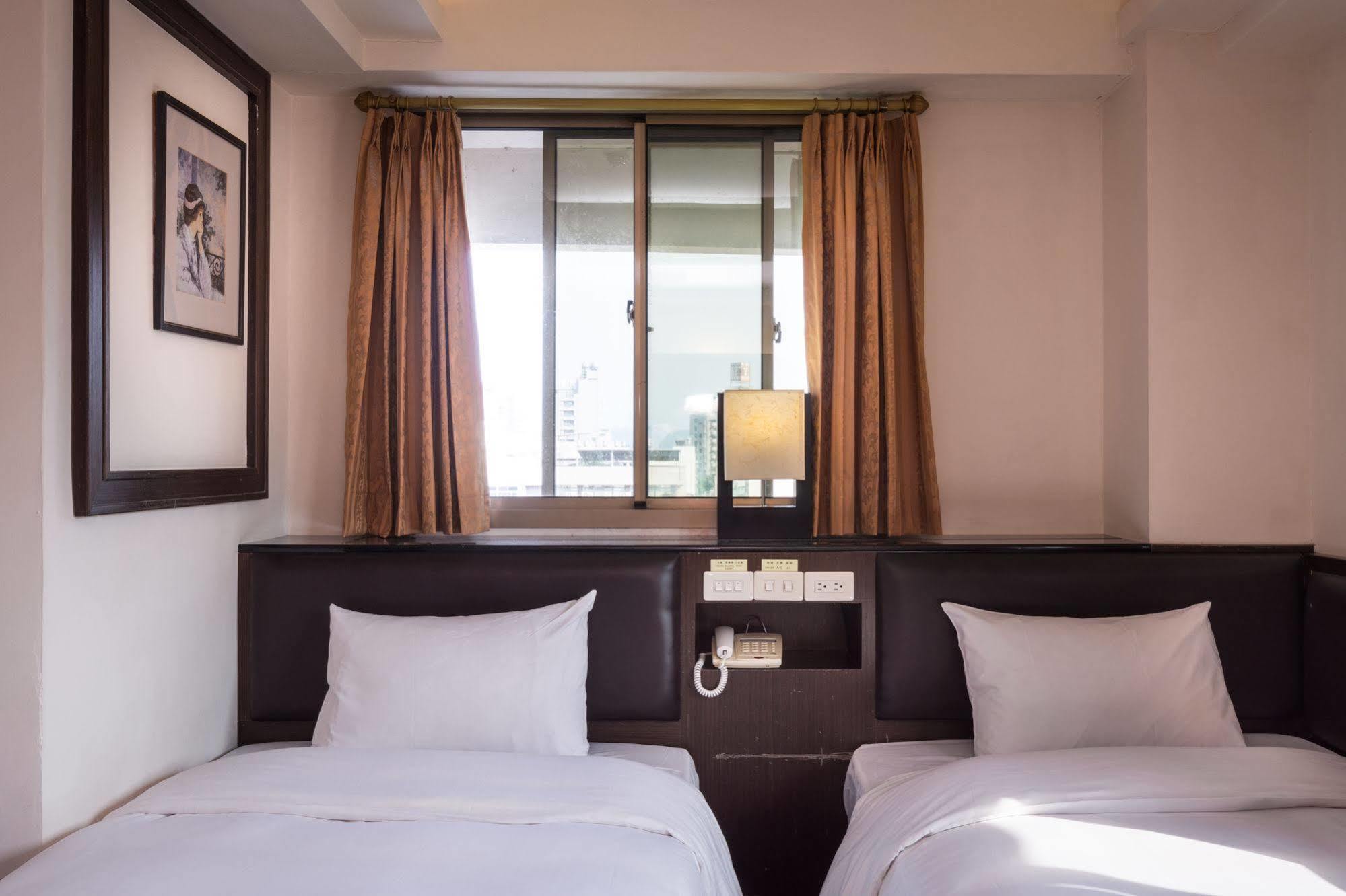 The Enterpriser Hotel Taichung Exterior foto